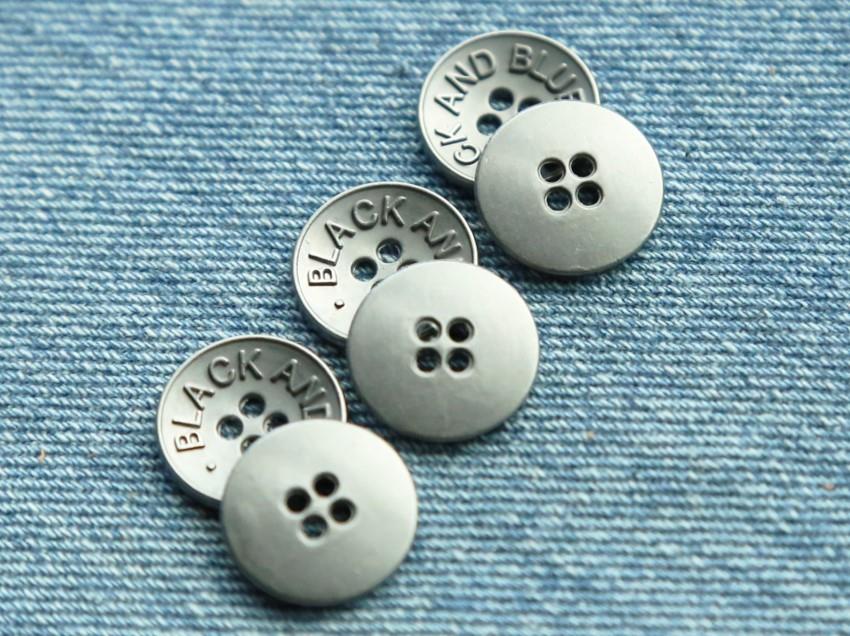 wholesale new design metal silver garment sew on buttons